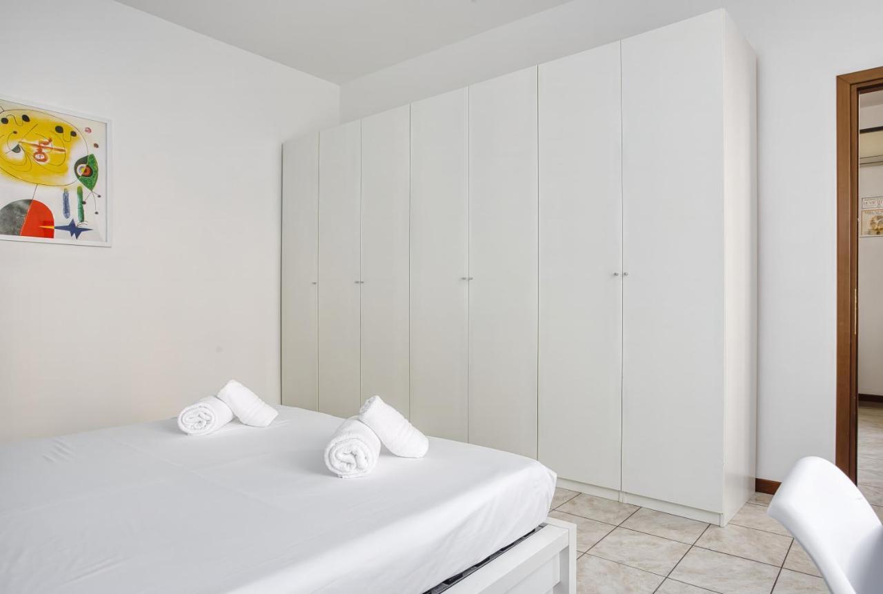 Casa Azzurra - Citta Studi- Via Lomellina Apartment Milan
